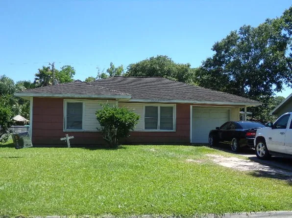 409 Bridal Wreath Ave, Orange, TX 77630