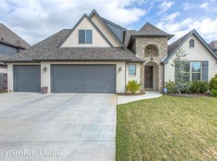 6679 E 125th St S, Bixby, OK 74008