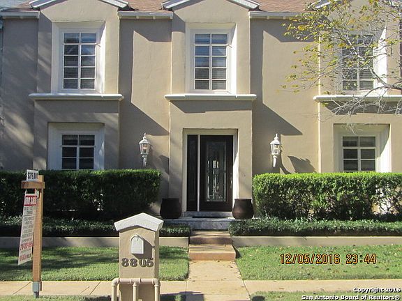 3rd image of 8805 Carriage Dr
