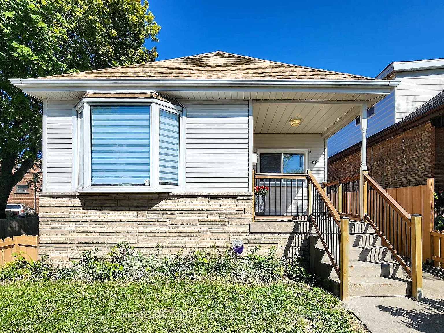 2 bed, $1,800 — Photo 1