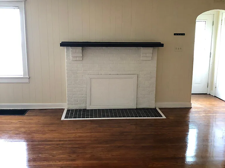 142 Maryville Hwy — Photo 9