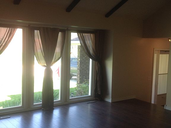 3rd image of 6506 S 136th St