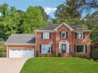 431 Shore Dr, Suwanee, GA 30024