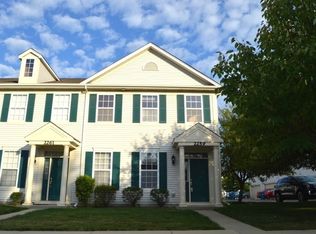 2259 Barrington Dr E, Aurora, IL 60503