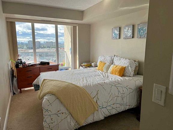 5th image of 7 N Park Rd #1012
