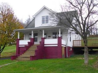 611 Morris Ave, Pearisburg, VA 24134