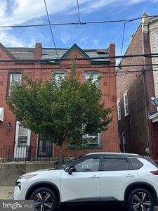 83 E Seymour St, Philadelphia, PA, 19144
