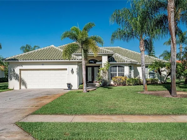 5836 Pine Ridge Cir, Vero Beach, FL 32967