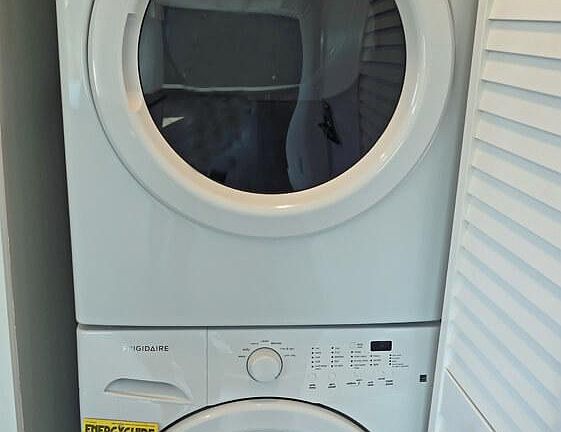 4th image of 5455 Inglewood Blvd APT 8