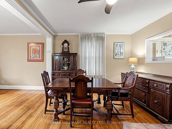3rd image of 38 Norwood Rd