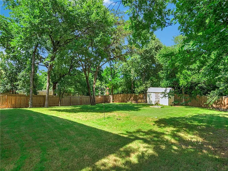 6307 Betty Cook Dr — Photo 2