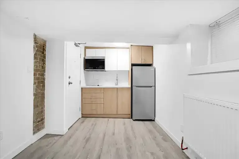 15 Thorburn Ave #1A — Photo 9