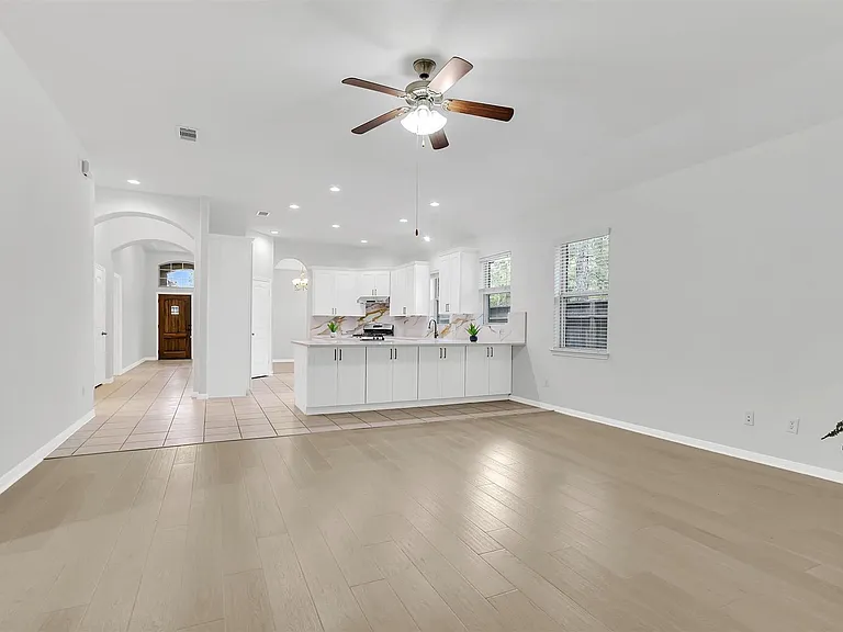138 Meadow Landing Dr — Photo 17