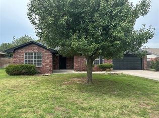 2712 S David Dr, El Reno, OK 73036