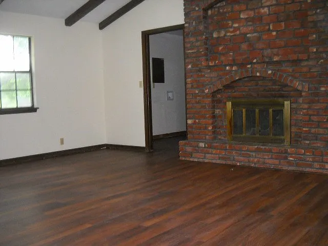 3833 Ridge Dr — Photo 2