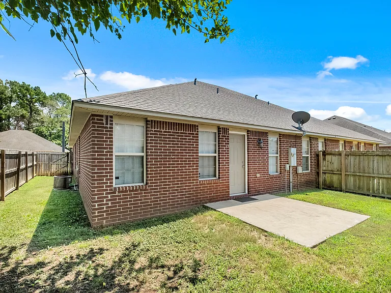 1669 N Evening Shade Dr — Photo 28