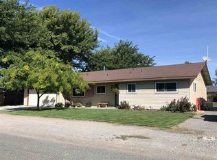 505 6th St, Grenada, CA 96038