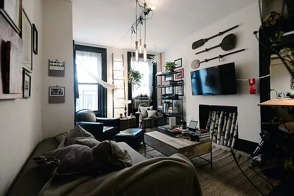 Rented by J Misrahi Realty Corp | media 11