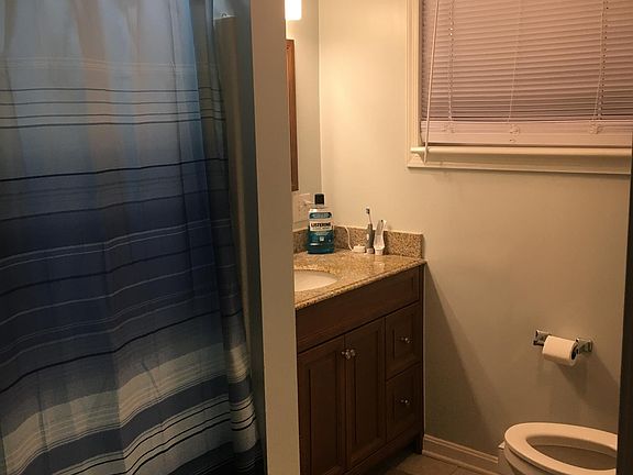 4th image of 4 North Blvd #1