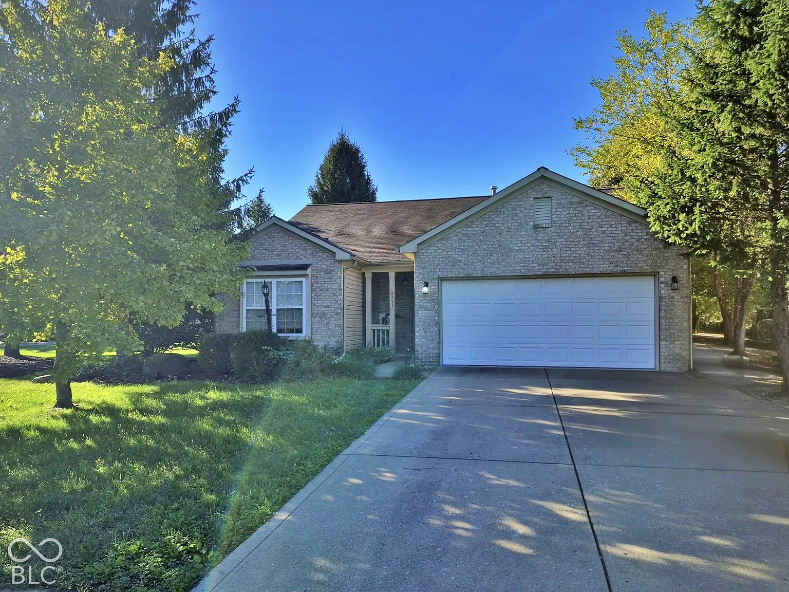 3 bed, 2.0 bath, 1422 sqft, $1,799 — Photo 1