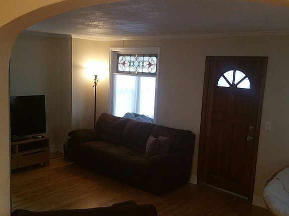 5th image of 3519 E 42nd St