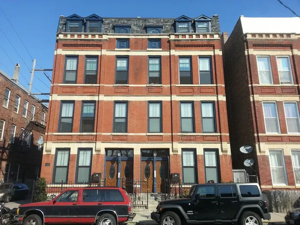 1612 W 17th St #2, Chicago, IL 60608