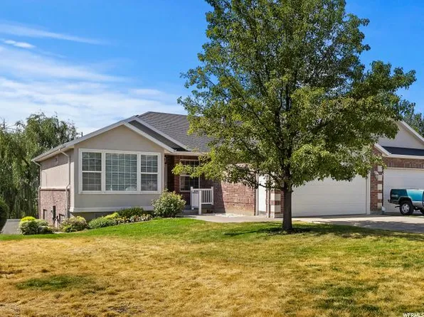 1127 Spring Creek Dr, Layton, UT 84041
