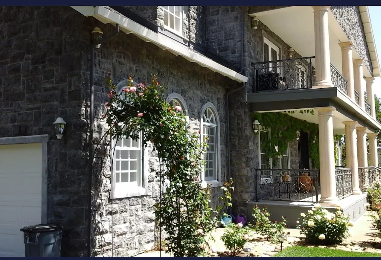 3 bed, 2.5 bath, 3700 sqft, $8,700 — Photo 2