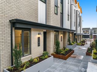 112 A 2nd St S, Kirkland, WA 98033