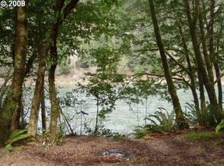 6520 Tyee Rd, Umpqua, OR 97486