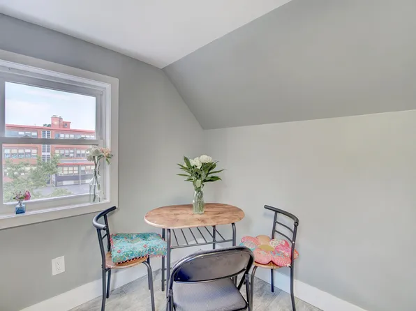 224 Freeman Avenue image 19 of 26