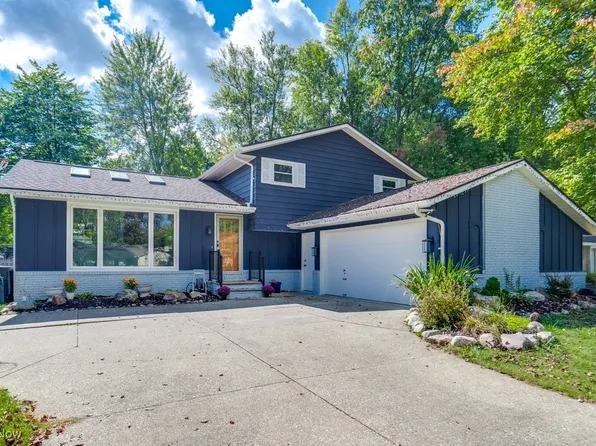 3538 Monte Vista Dr, Brunswick, OH 44212