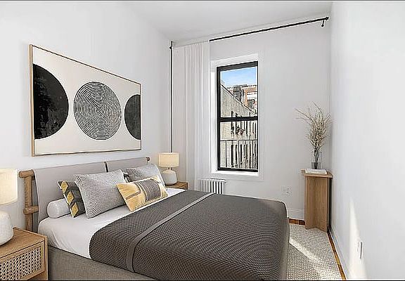 4th image of 541 Bergen St APT 3C