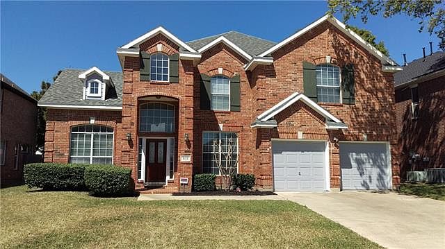1st image of 833 Forest Hollow Dr
