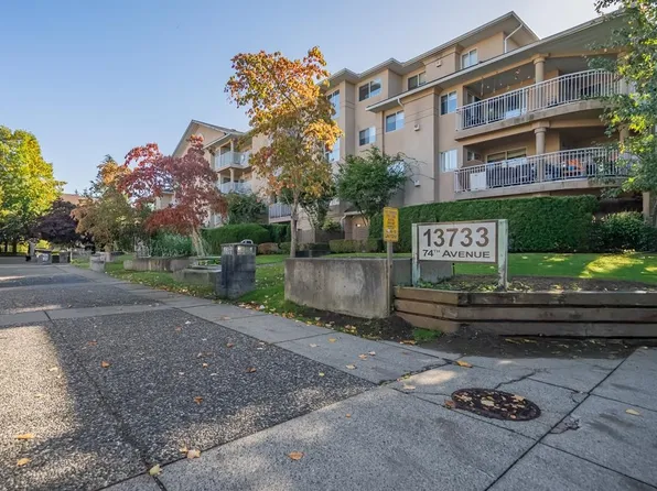 13733 74th Ave #203, Surrey, BC V3W 1B8