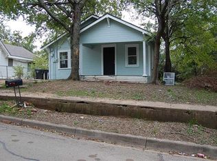 116 W Wilson St, Cleburne, TX 76033