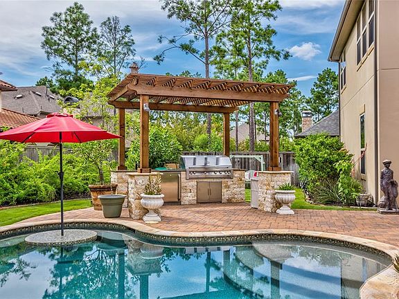 5th image of 7 Shasta Bend Cir