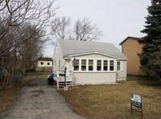 7 Hunters Path, Lake In The Hills, IL 60156