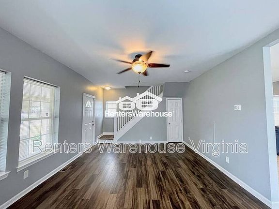 4th image of 227 Woodview Ave