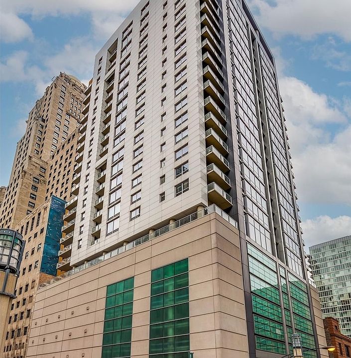 1st image of 160 E Illinois St APT 1604