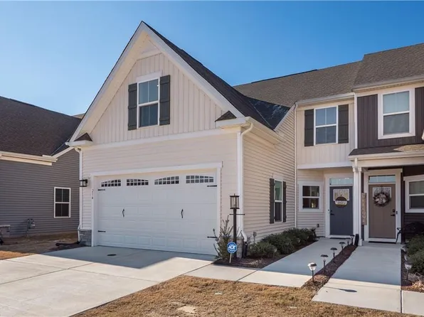 214 Bowler Way, Smithfield, VA 23430