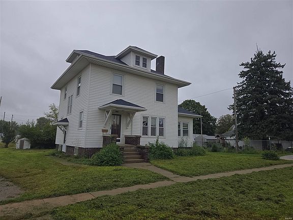 3rd image of 415 7th St