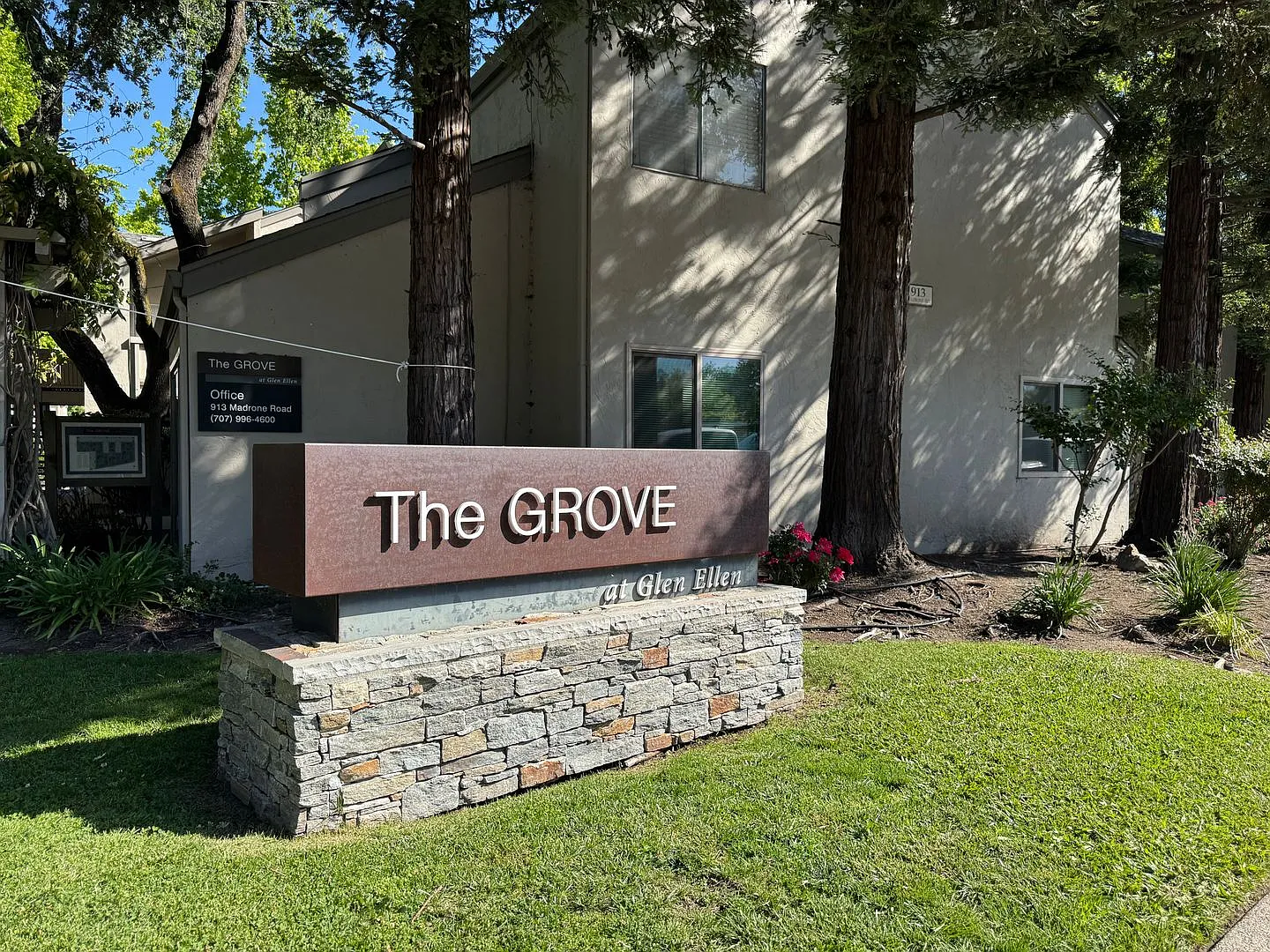 The Grove at Glen Ellen — Photo 1