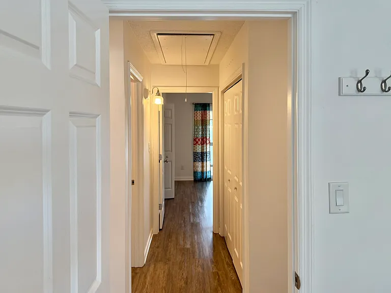 7162 Windward Dr — Photo 29