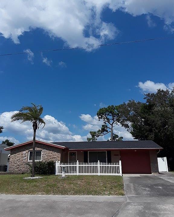 1st image of 5417 Forest Hills Dr