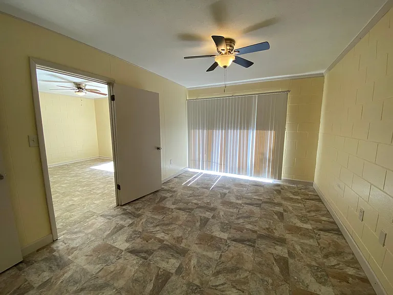 2241 W Pensacola St #16 — Photo 10