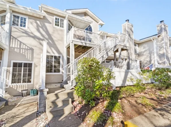 31 Bentley Ct, Bedminster Twp., NJ 07921