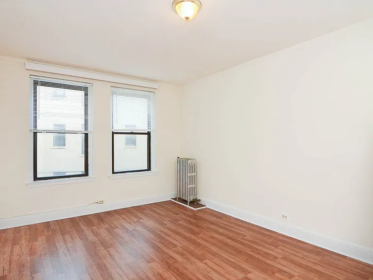 3335 W Diversey Ave #312 — Photo 6