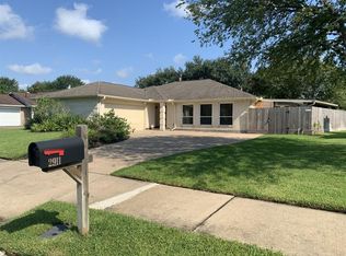 2911 Poplar Creek Ln, Pearland, TX 77584