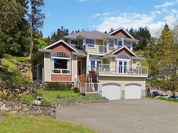 3533 Sunheights Dr, Langford, BC V9C 3T7